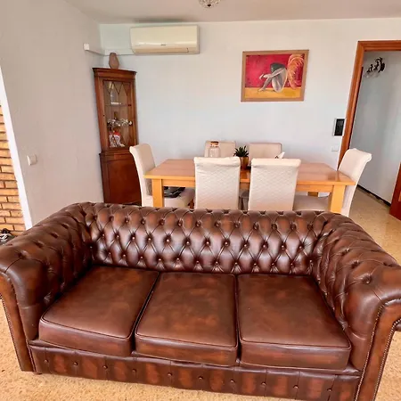 3br - Beachfront Balcony Haven アパート