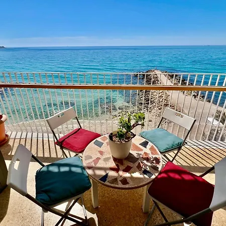 3br - Beachfront Balcony Haven * アリカンテ