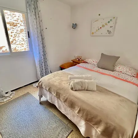 3br - Beachfront Balcony Haven Apartament *